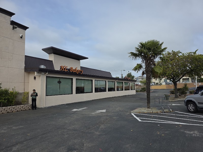 HL Bakery - Castro Valley photo 5