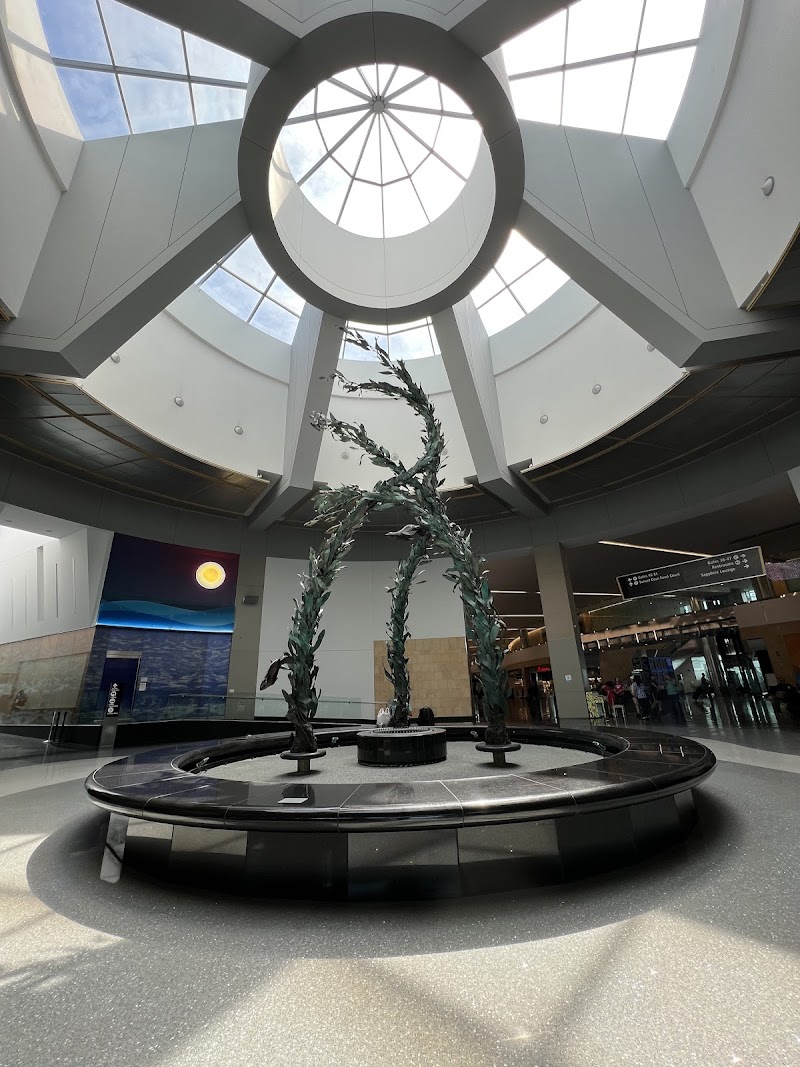 San Diego International Airport photo 4