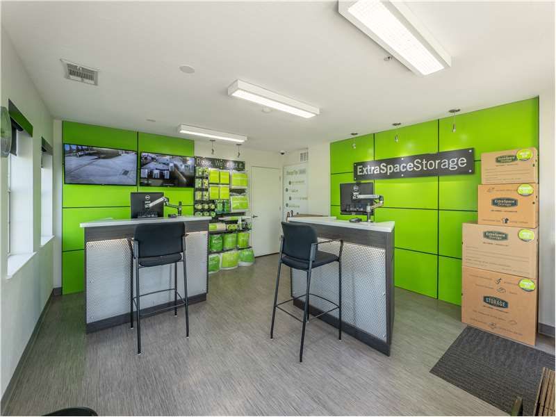 Extra Space Storage photo 2
