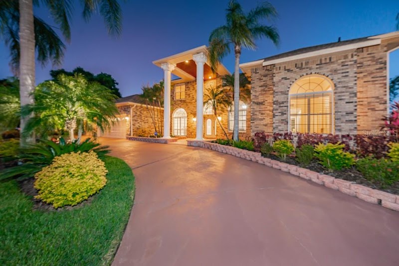 Your Home Sold Guaranteed Realty Winn Team photo 2