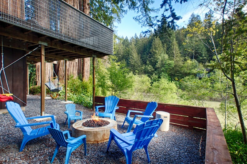Lucky Bend Lookout Vacation Rental on the Russian River photo 4