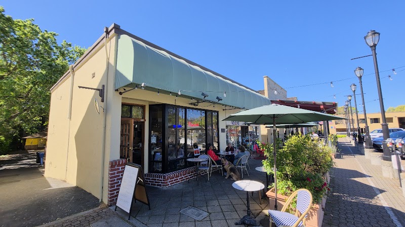 Castagna Pasticceria photo 3
