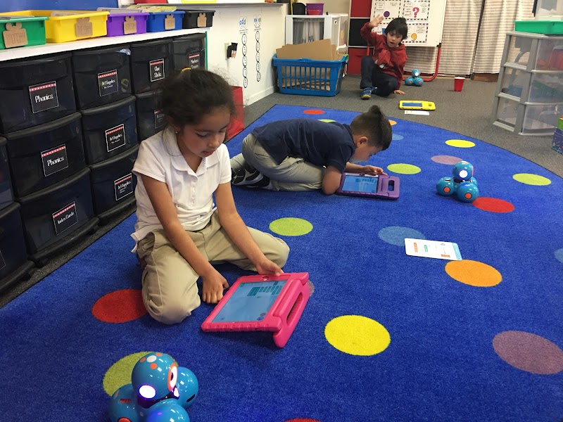Galaxy Kids Code Club photo 4