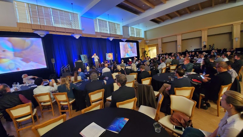 Frances C. Arrillaga Alumni Center photo 4