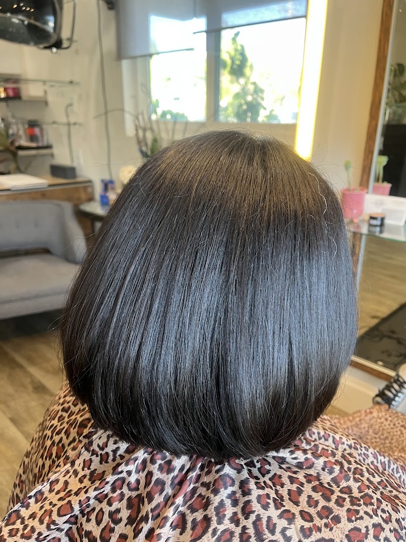 Mynt Hair Studio photo 3