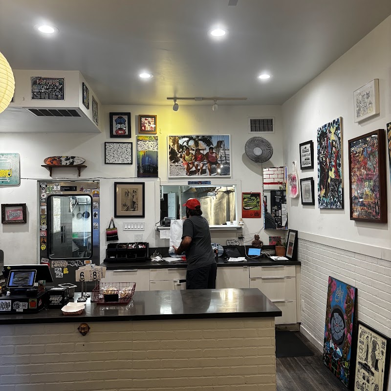 Hayes Burger photo 5