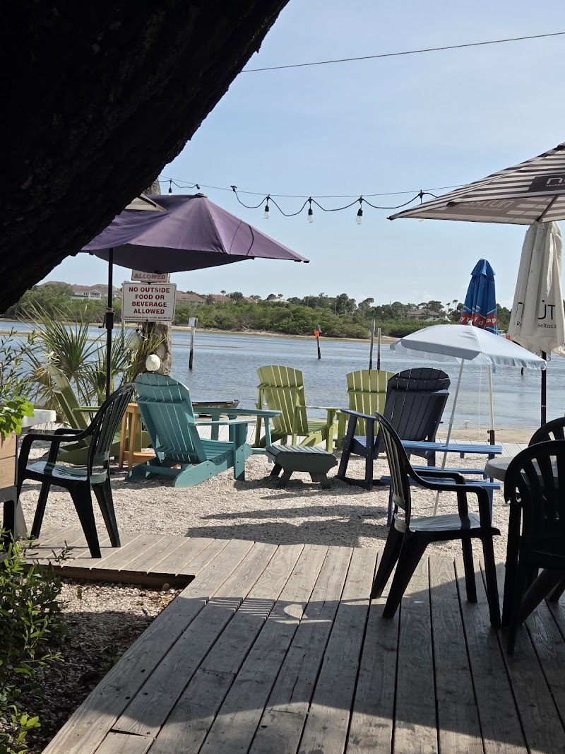 Photo of Miss Vicki's On The River