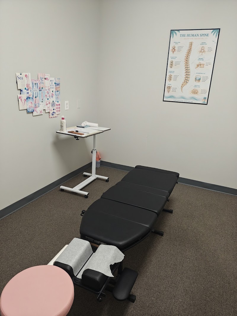 Adjust Away Chiropractic photo 4