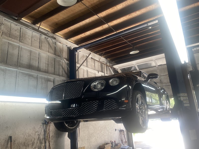 St Pete Auto Works photo 4