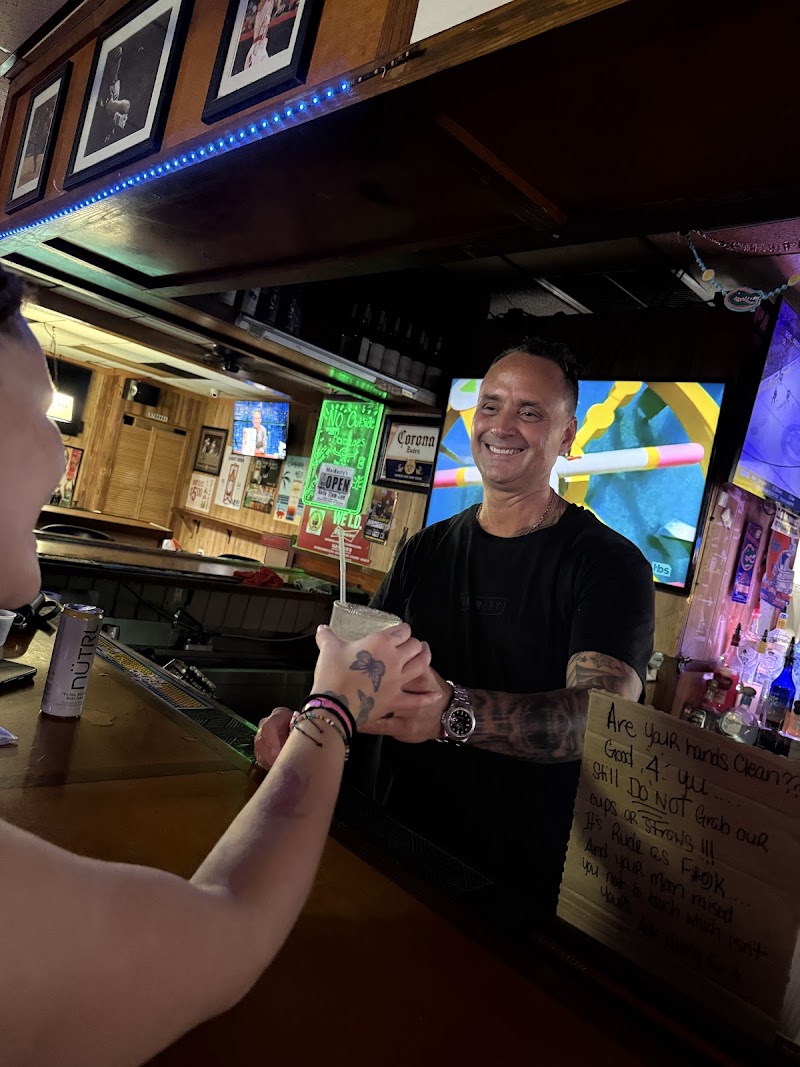 MacNasty's Sports Bar & Grill photo 4