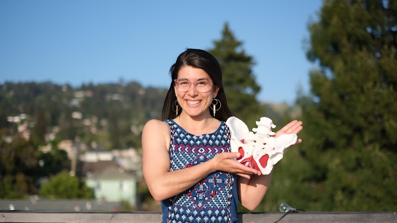 Photo of Lauren Robertori, DPT – Pelvic Floor Physical Therapist