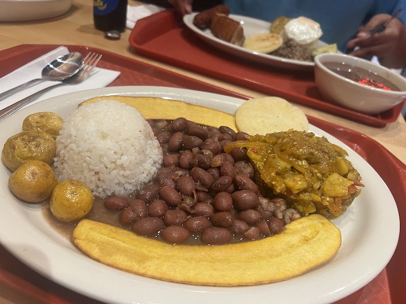 Monserrate Colombian Cuisine photo 4