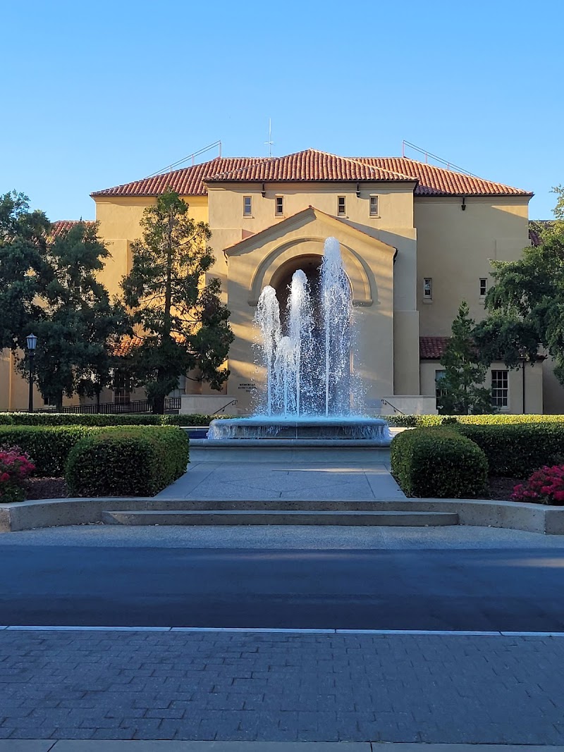 Tanner Fountain photo 2