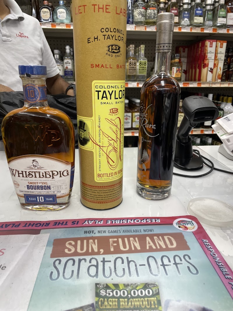 Sri Liquors photo 5