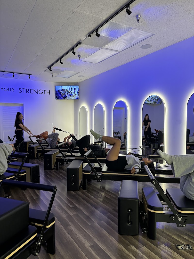 VENNU3 Pilates Reformer Studio photo 5