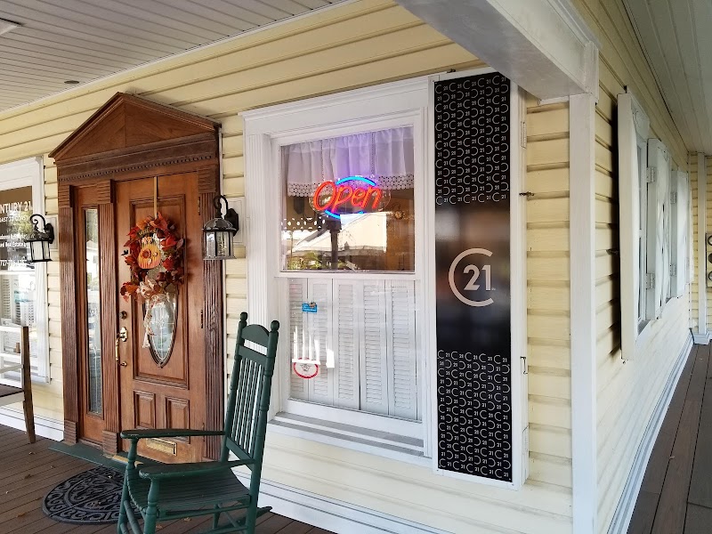 CENTURY 21 Coast to Coast - Safety Harbor photo 3
