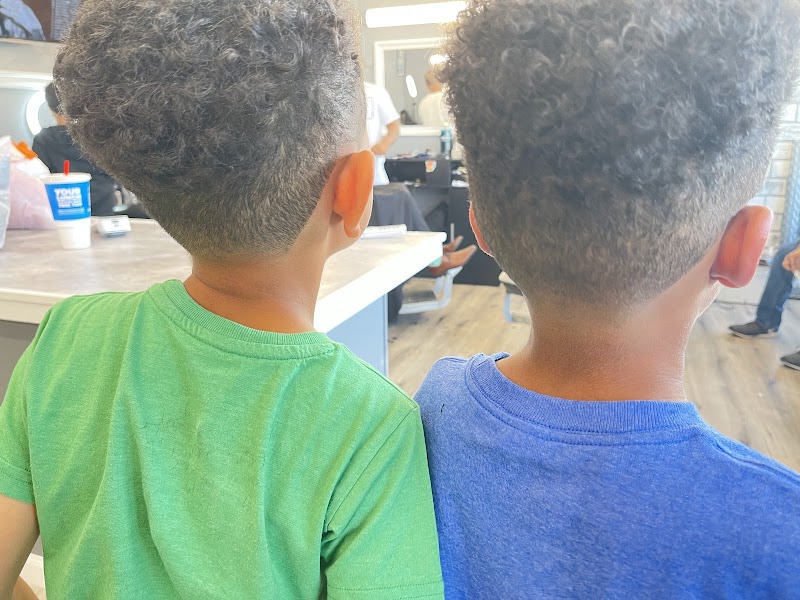 Teague's Barber Shop photo 5