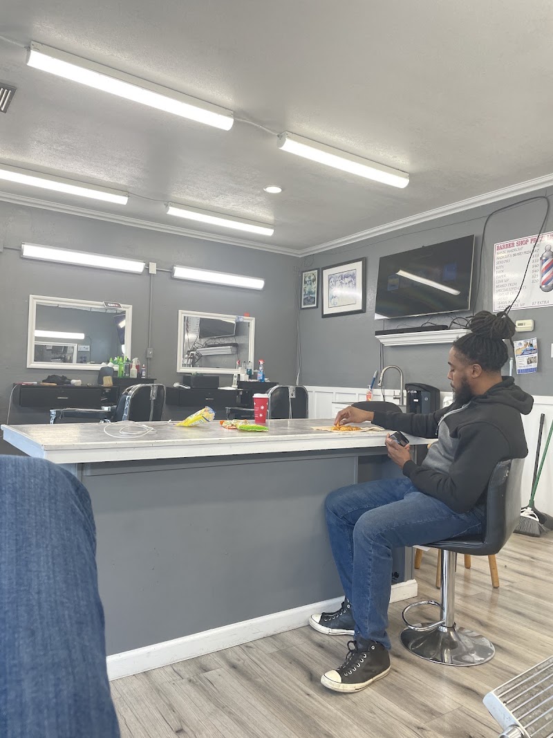 Teague's Barber Shop photo 2