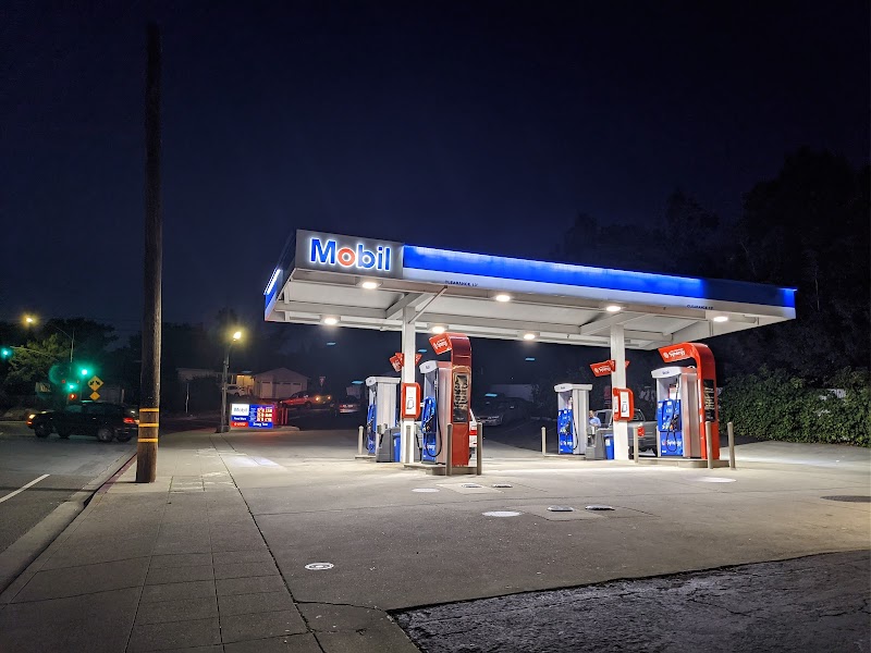 Photo of Mobil