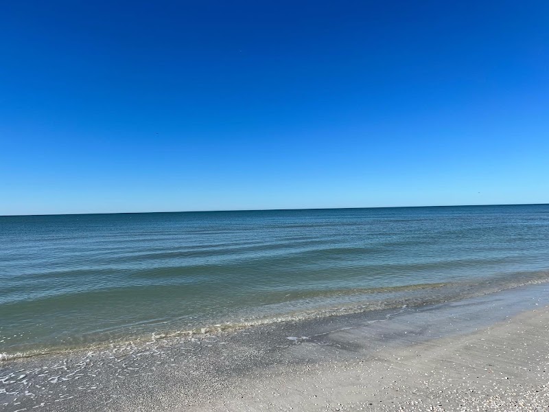 Belleair beach parking photo 5