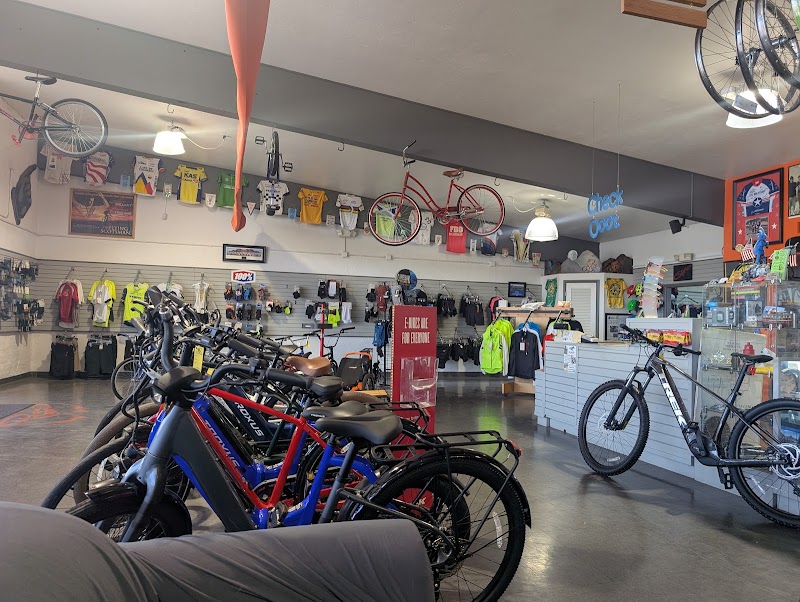 M & M Cycling photo 3