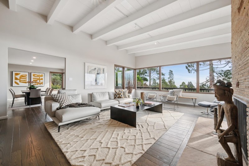 Alissa Custer - MAJ Realtors photo 5