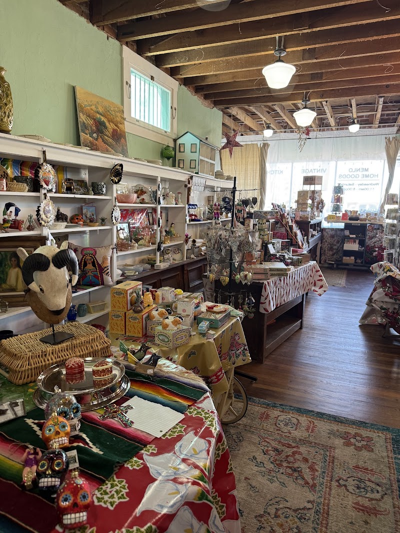 Menlo Home Goods (not same as Menlo Home & Garden next door) photo 2