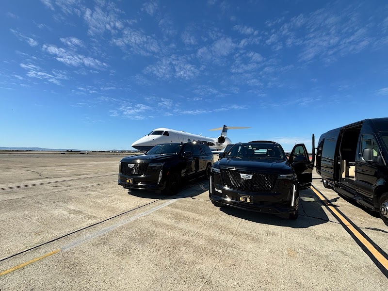 MGL Limo - Executive Black Car photo 5