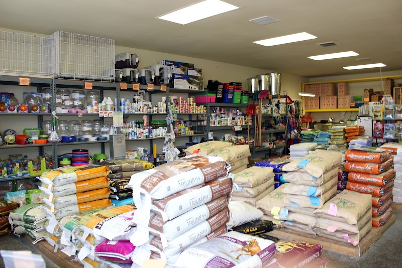 El Granero Feed & Pet Supplies photo 5