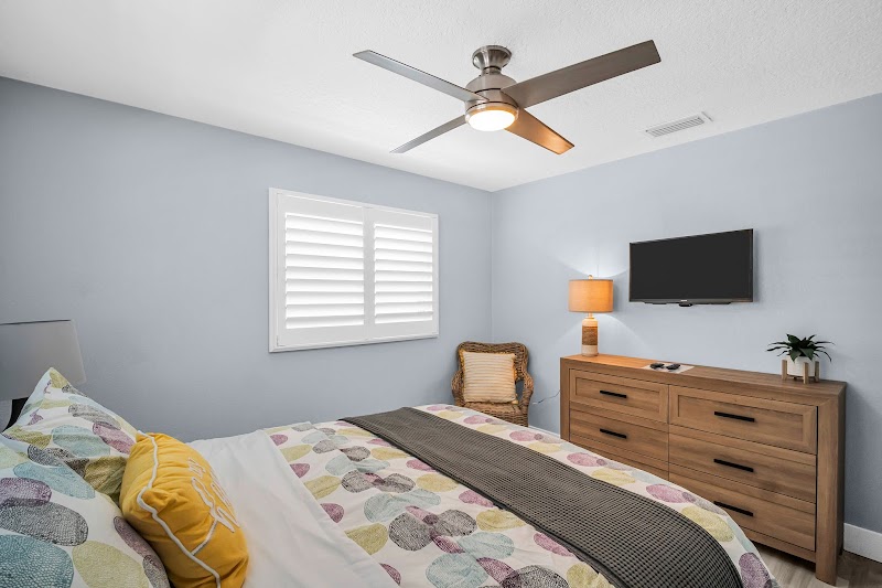 Salt and Sand Vacation Cottages photo 5