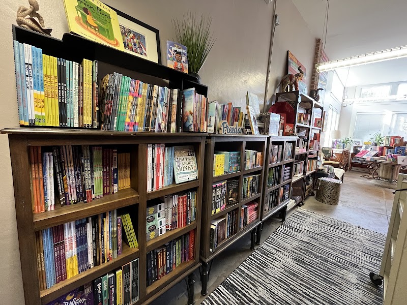 Black English Bookstore photo 5