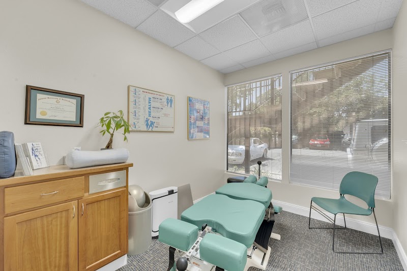 McMurray & Ellahie Chiropractic photo 3