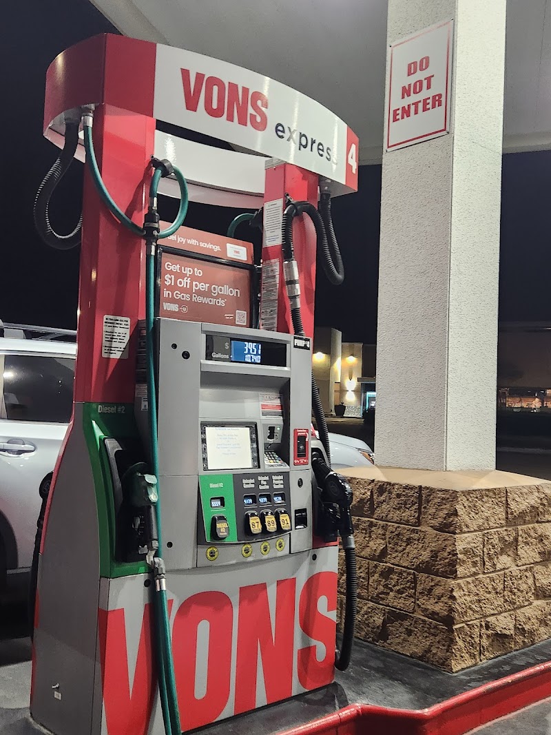 Vons Fuel Station photo 5