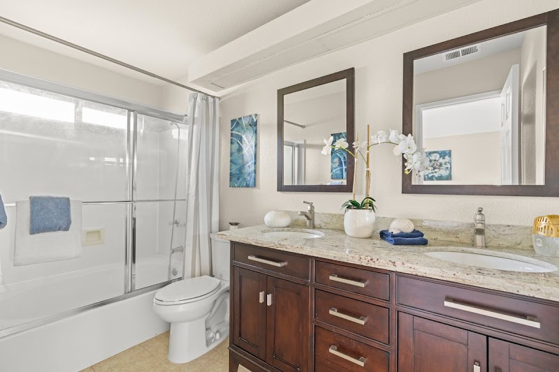 Clock Realty Group photo 3