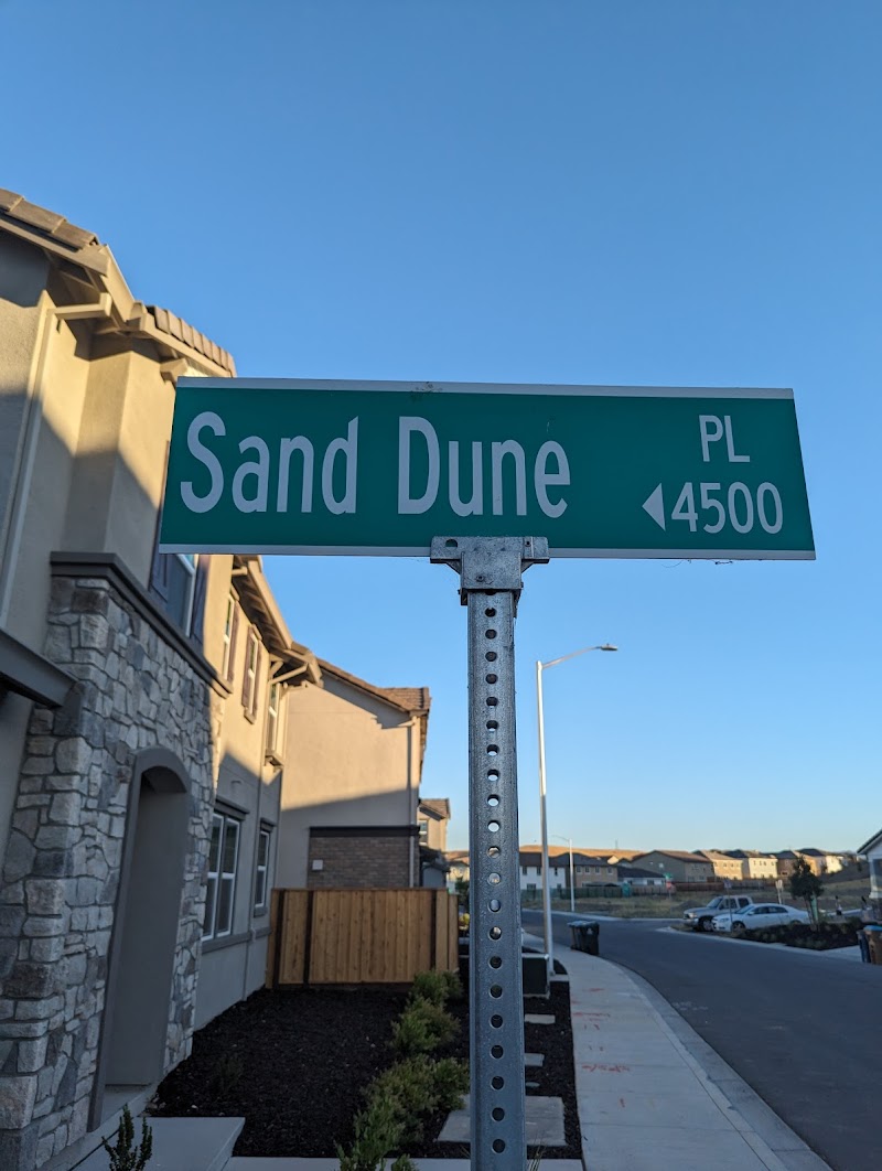 Laurel Ranch photo 3