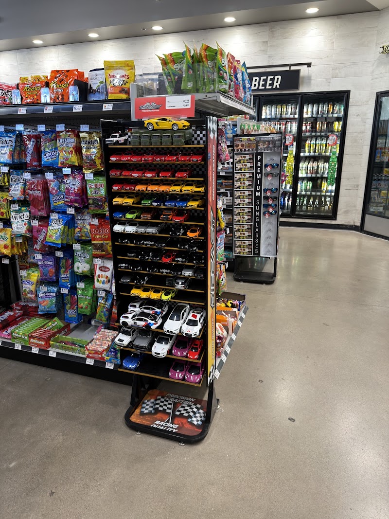 Xpress Fuel Travel Center photo 4