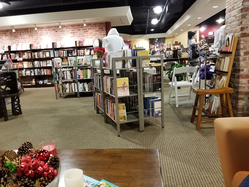 Underground Books photo 2