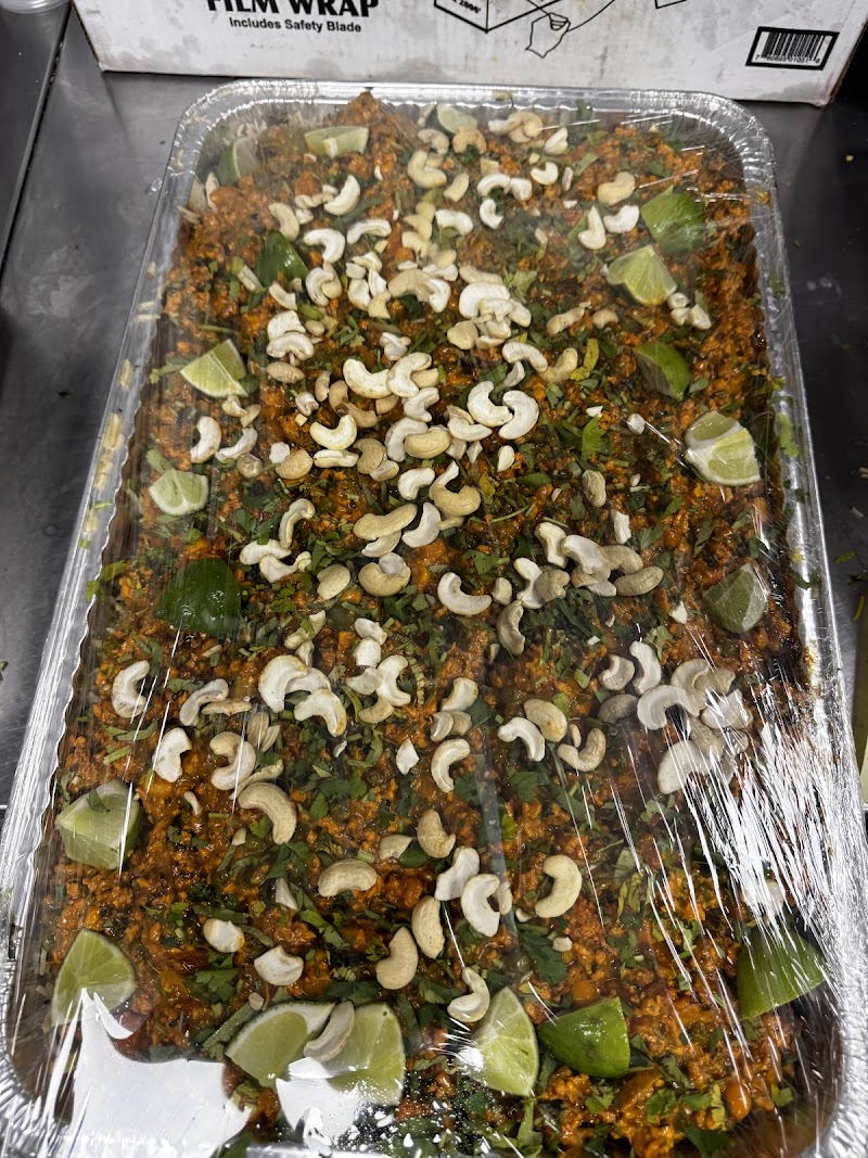 Curry Leaf - Indian Market & Eatery photo 3