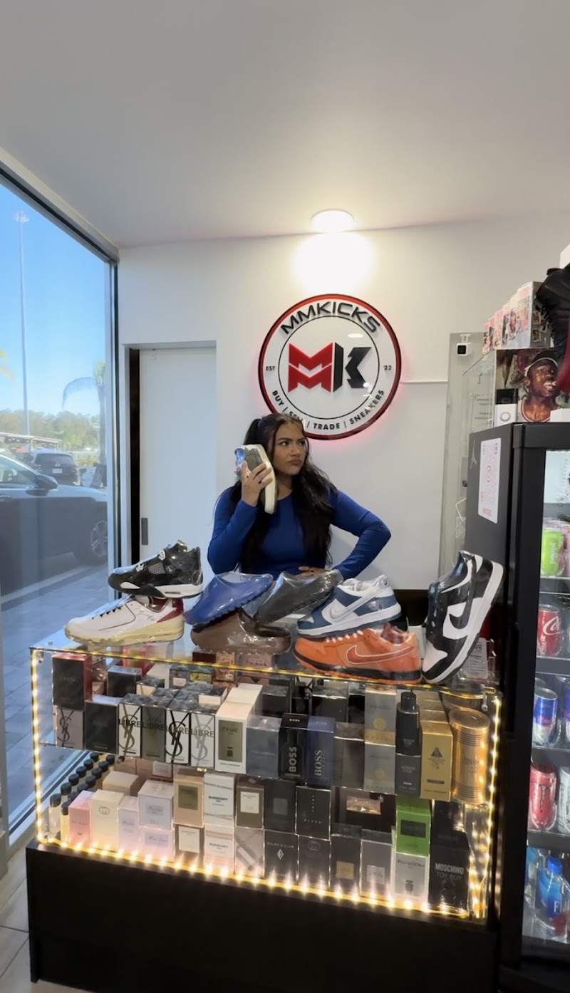 MMkicks photo 4