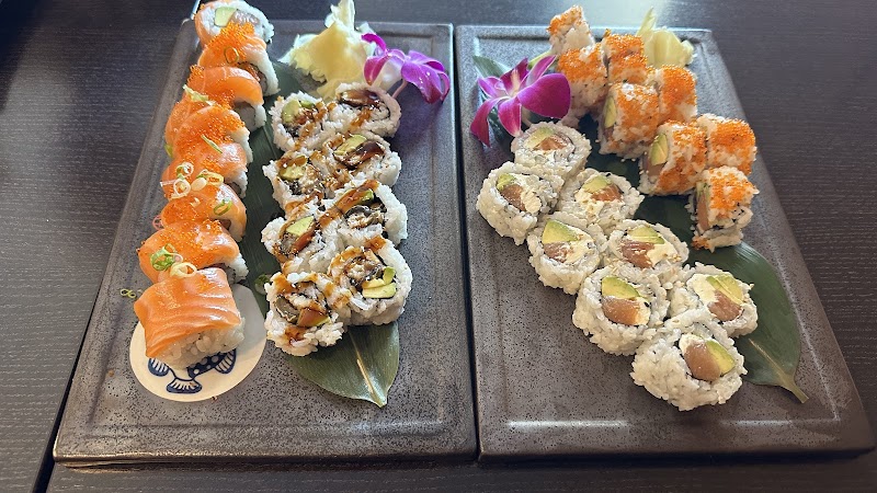 Akizu Sushi Bar & Grill photo 4