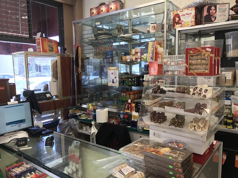 Besan's Market & Restaurant photo 5