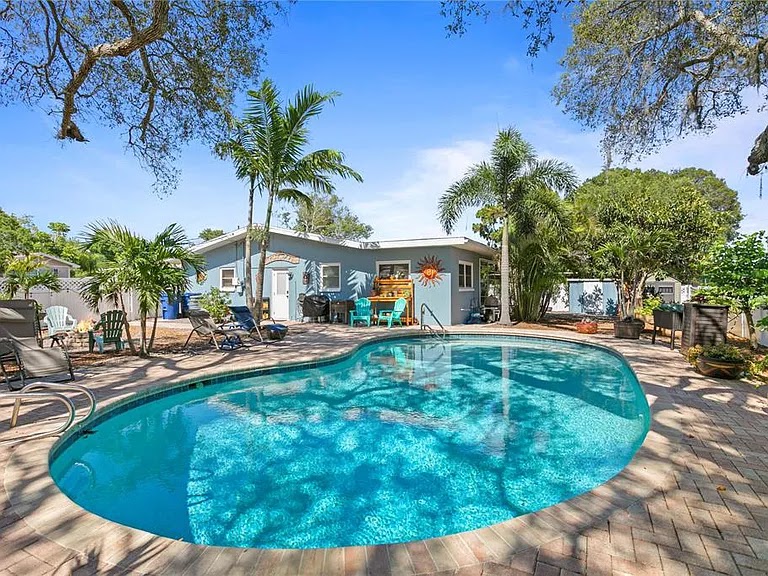 Avalon Group Realty photo 5