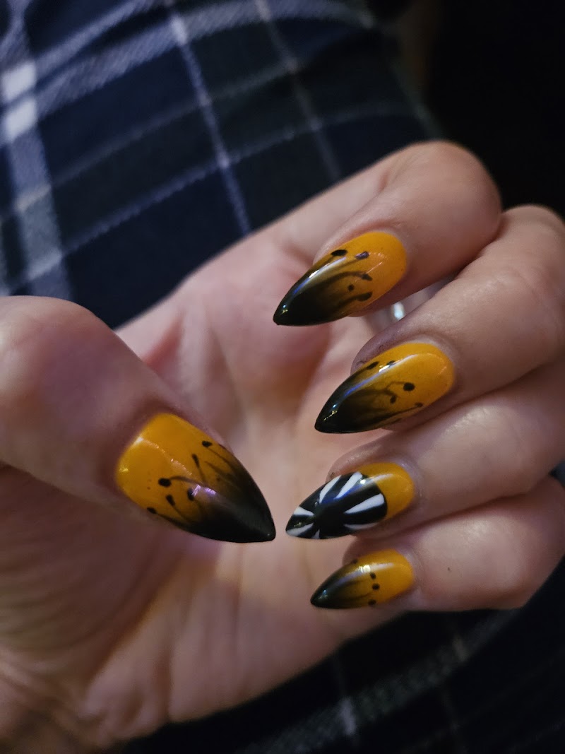 HHK Artistry Nails & Spa photo 2