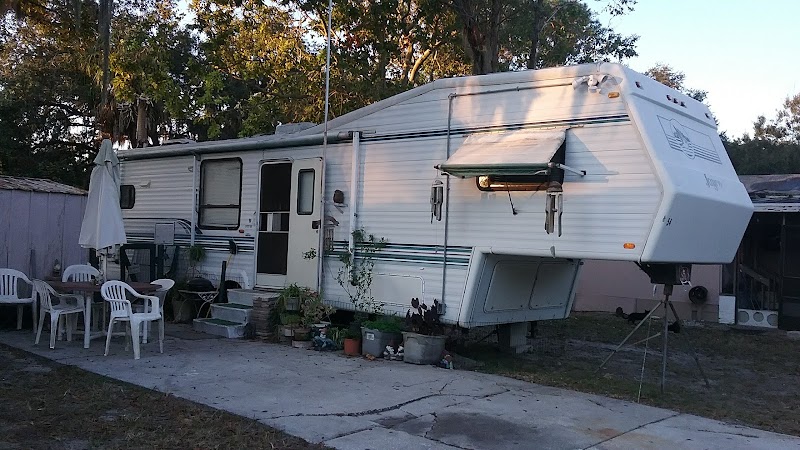 Alafia Mobile Plaza photo 2