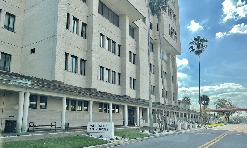 Photo of Polk County Courthouse