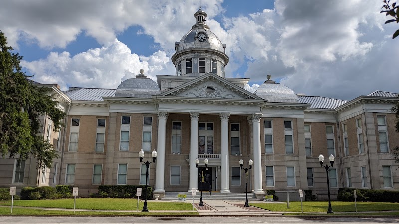 Polk County Courthouse photo 2