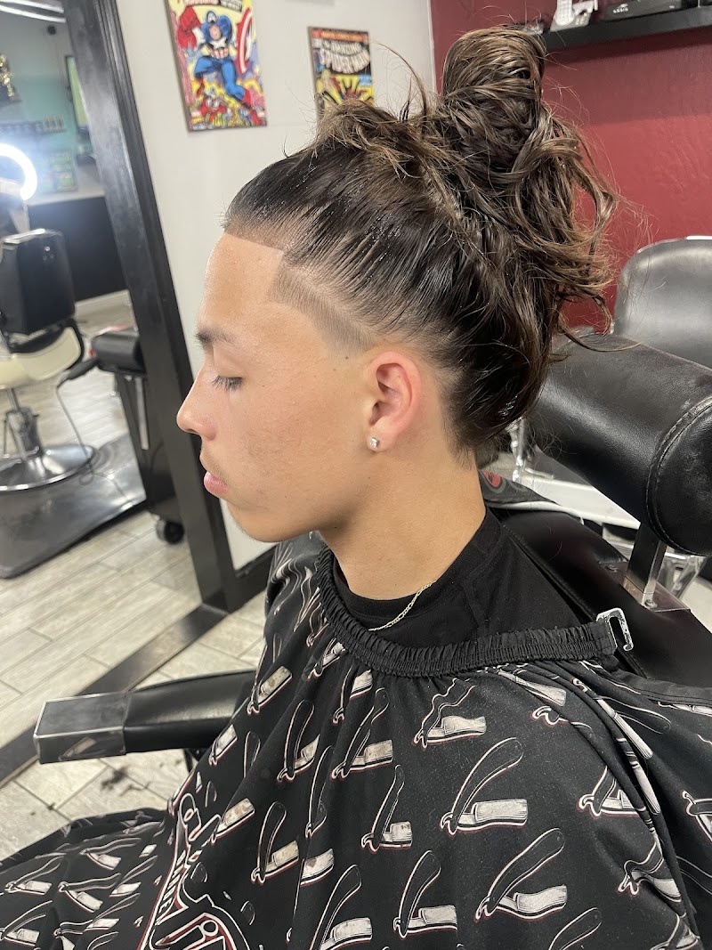 ROB THE BARBER photo 4