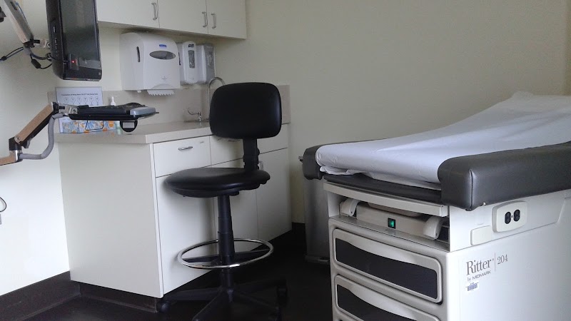 Tam Nguyen, MD photo 5