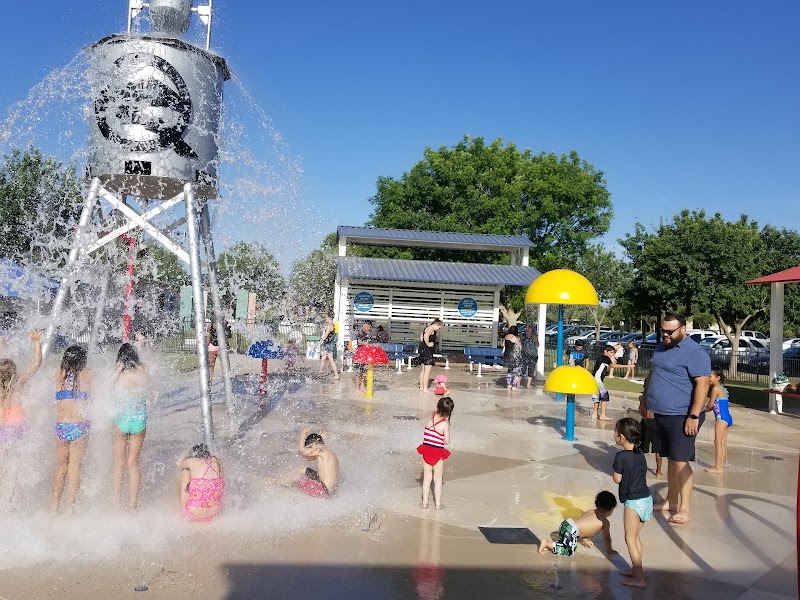 Founders' Park Splash Pad photo 5
