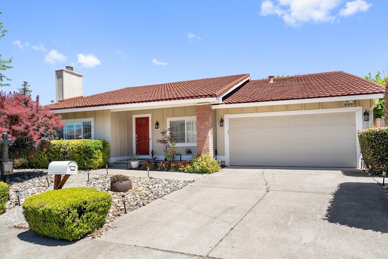 The Torrey Team Real Estate, REALTOR | COMPASS | DRE 01433553 photo 4